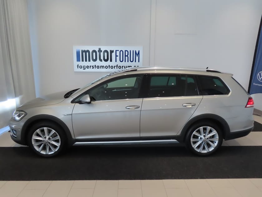 Bild 2 av Volkswagen Golf Alltrack TDI 184 Hk Drag värmare MKT utr.