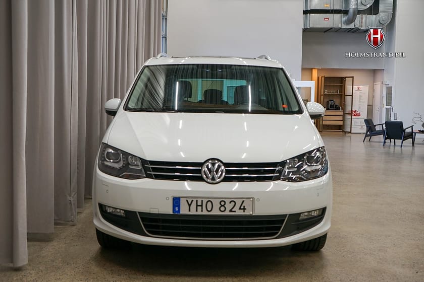 Bild 4 av Volkswagen Sharan 2.0 TDI 7-sits Premium Panorama Drag GPS Kamera