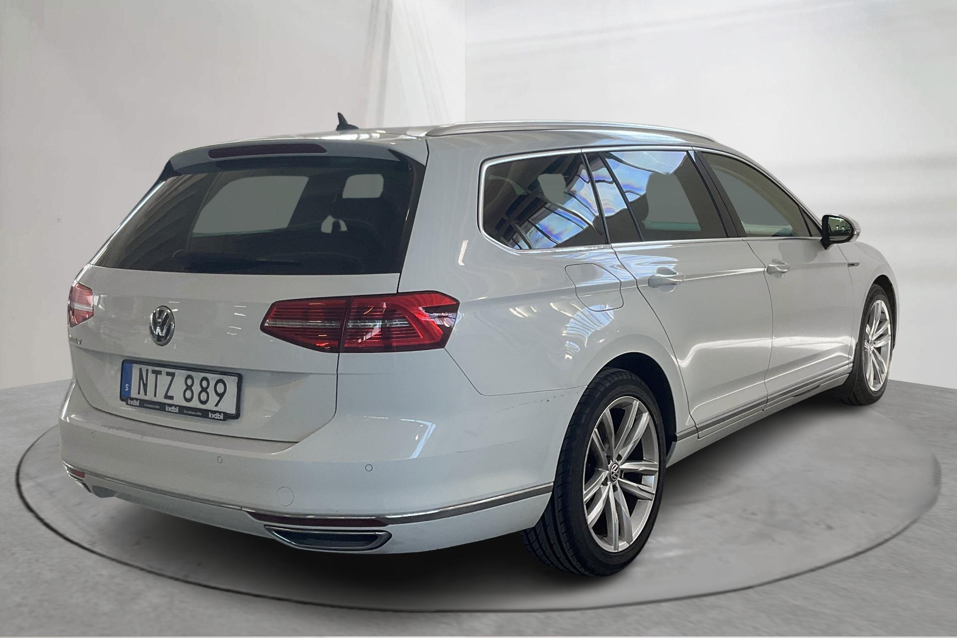 Volkswagen Passat 2016, bild 3/14