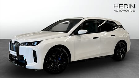 BMW iX xDrive60 Charged M-Sport Dragkrok, 22"LM-fälg