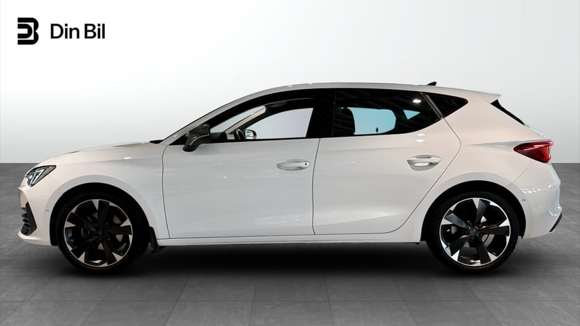 Bild 2 av CUPRA Leon eTSI 150hk DSG Kamera/Rattvärm/FullLink