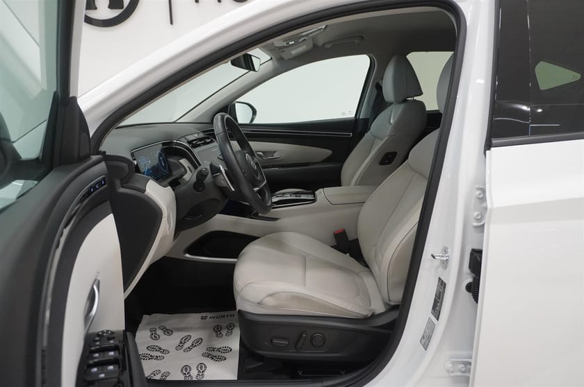 Bild 2 av Hyundai Tucson PHEV 1.6 265hk 4WD 6AT Advanced M. Assistanspkt