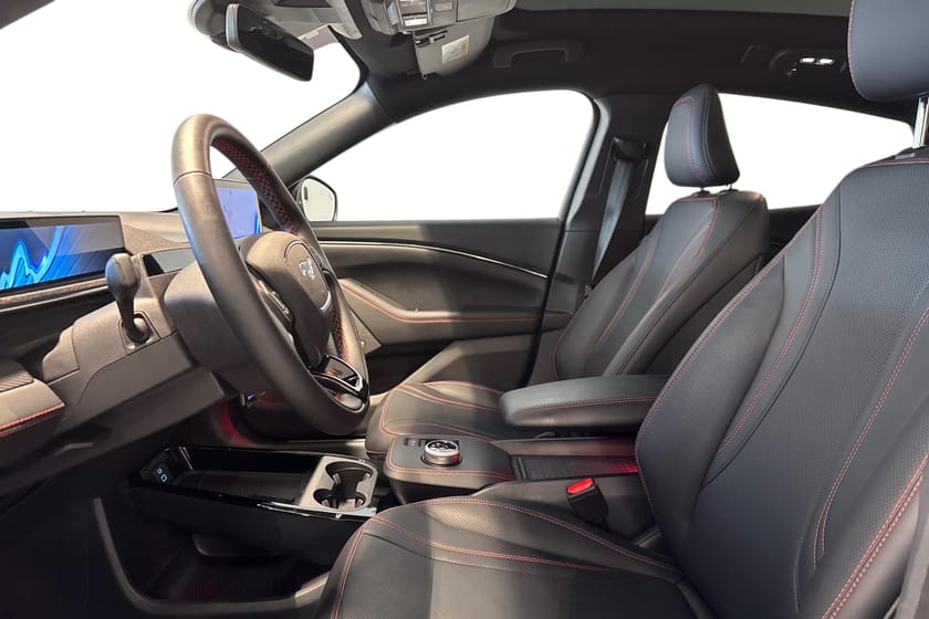 Bilde 5 av Ford Mustang Mach-E Long Range AWD / Panorama / Serviceavtale / 360 /