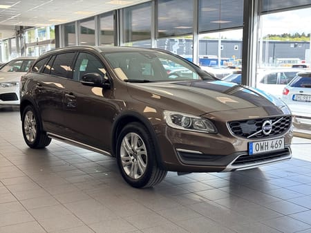 Volvo V60 Cross Country D4 Automat VOC Summum Drag