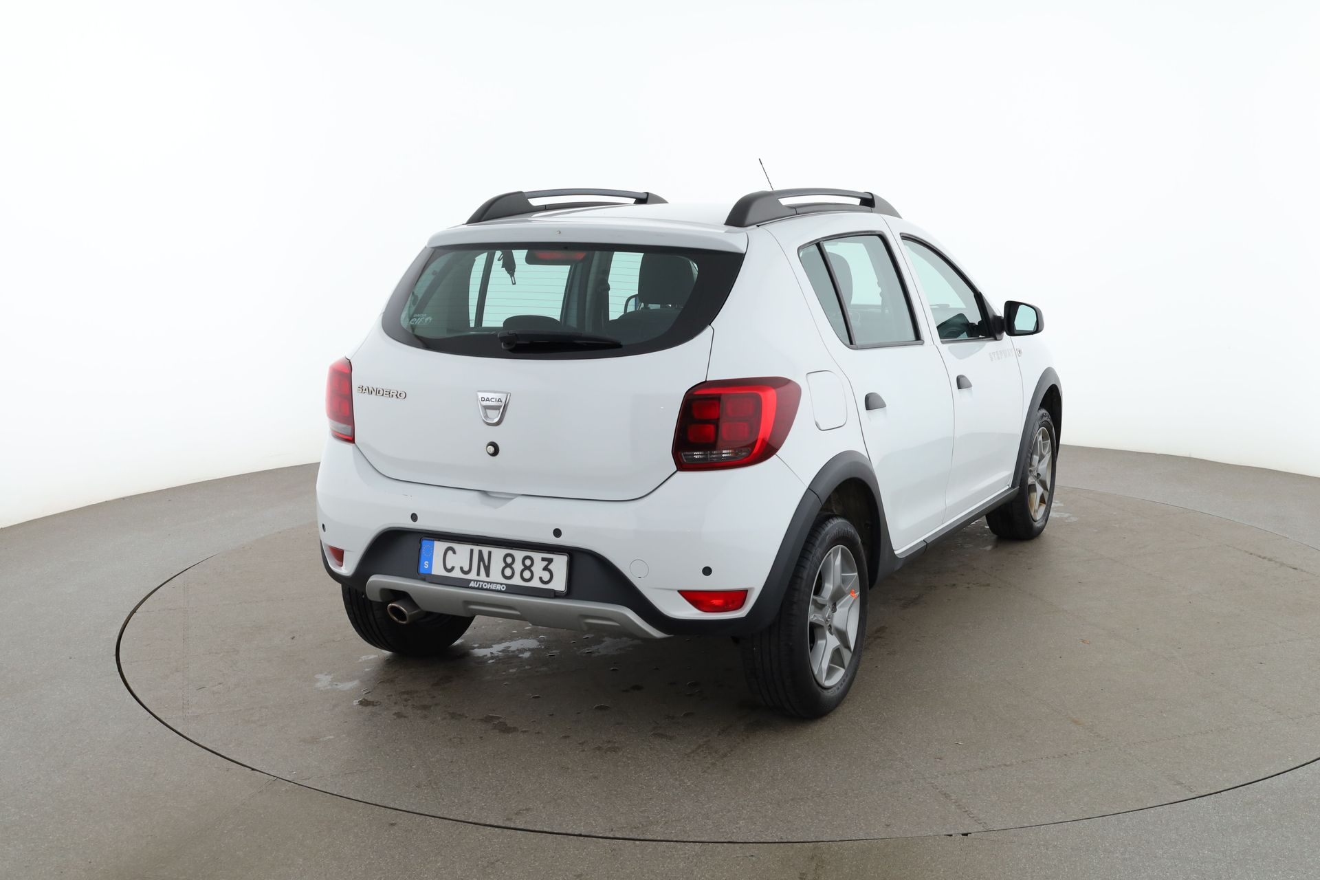 Dacia Sandero Stepway 2017, photo 6/10