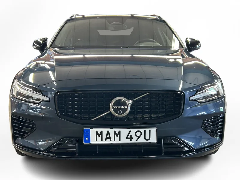 Bild 2 av 15 – Volvo V60 T6 Plus Dark Nordic Edition Plus Nordic Edition