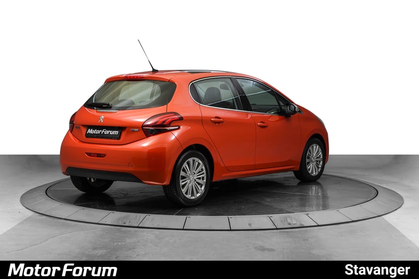 Bilde 3 av Peugeot 208 5-dørs 1.2 PureTech 110 AUTOMAT