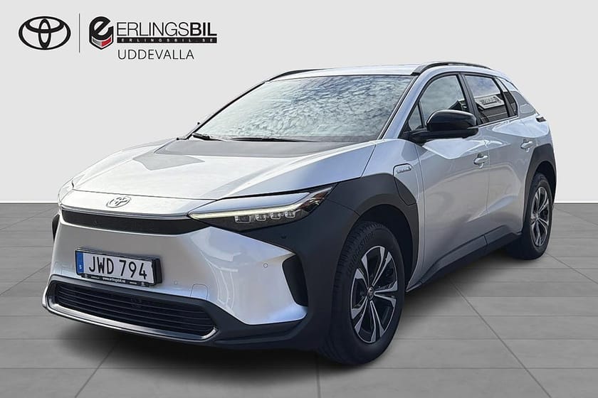 Bild 1 av Toyota bZ4X FWD STYLE PREMIUMPAKET / V-HJUL / 2,95% RÄNTA