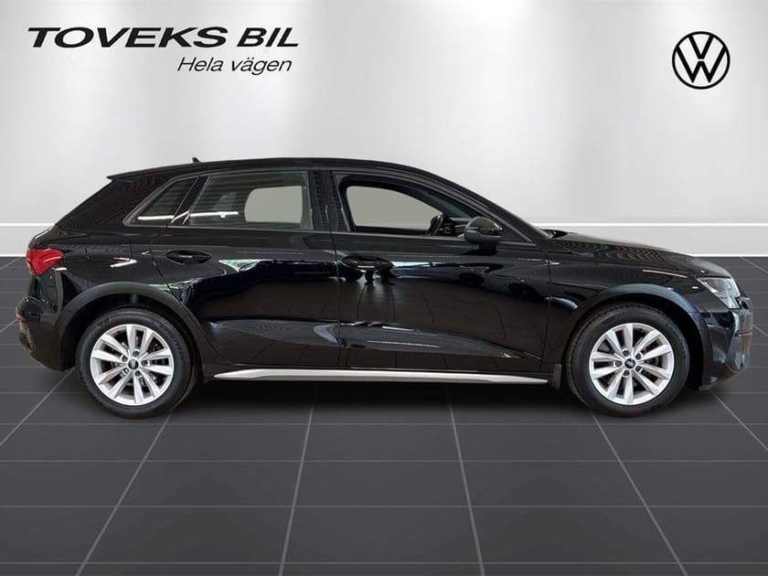 Bild 2 av Audi A3 Sportback 35 TFSI SPB ACT1.5 R4110 M6S