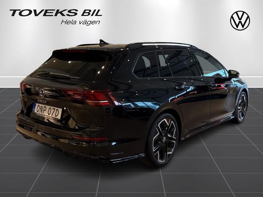 Bild 5 av Volkswagen Golf Sportscombi R-Line 1,0 TSI 150Hk Manuell