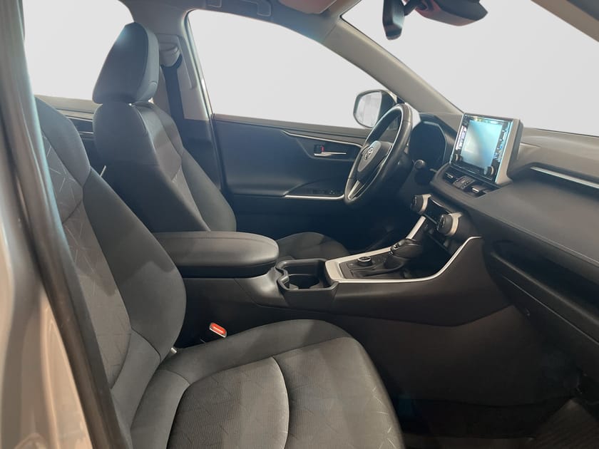 Bild 1 av Toyota RAV4 Hybrid AWD-i 2,5 ELHYBRID E-CVT ACTIVE KOMFORTPAKET