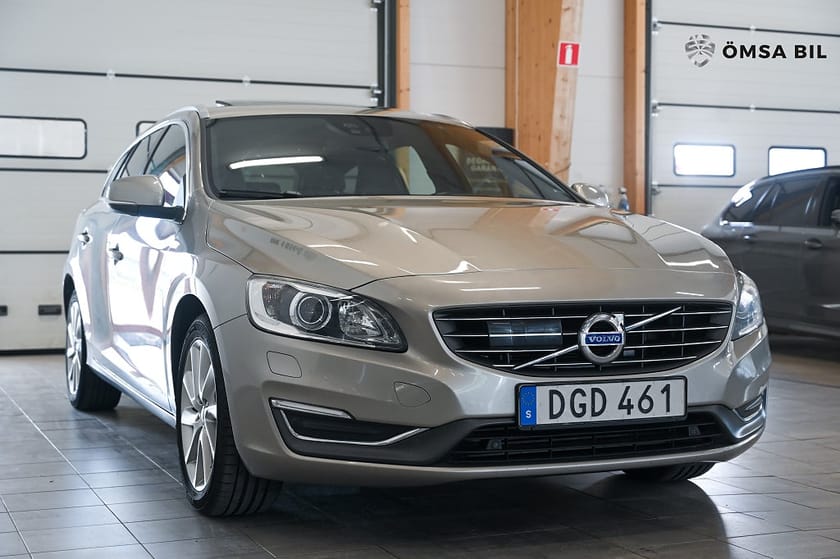 Bild 3 av Volvo V60 D4 Summum Business Edition Pro Navi Drag Värmare 181hk