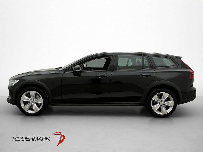 Bild 4 av Volvo V60 Cross Country B4 AWD Adv Pro Värm Drag Kamera Navi