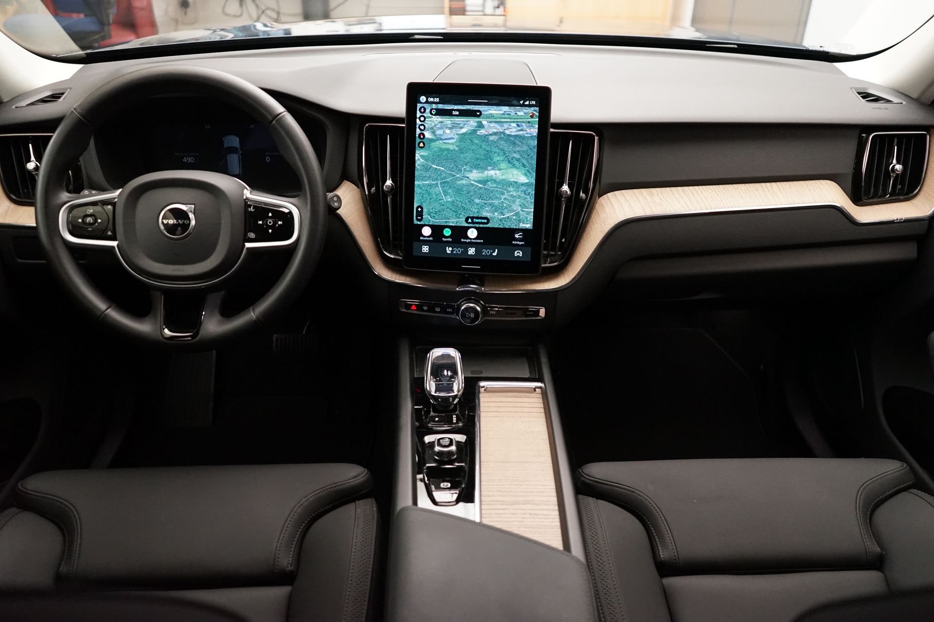 Volvo XC60 Recharge T6 AWD 2026, bild 5/10