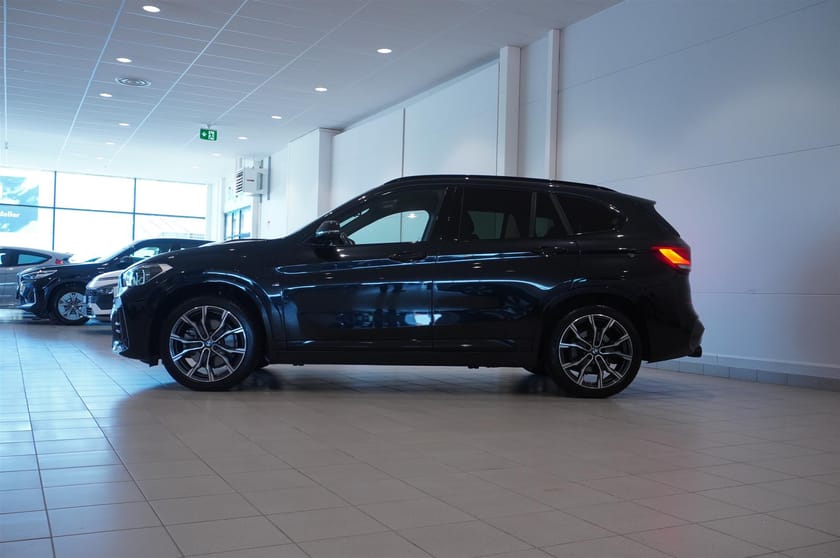Bild 4 av BMW X1 xDrive25e