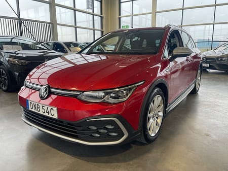 Volkswagen Golf Alltrack 2.0 TDI SCR 4Motion | Drag | Värmare | Moms