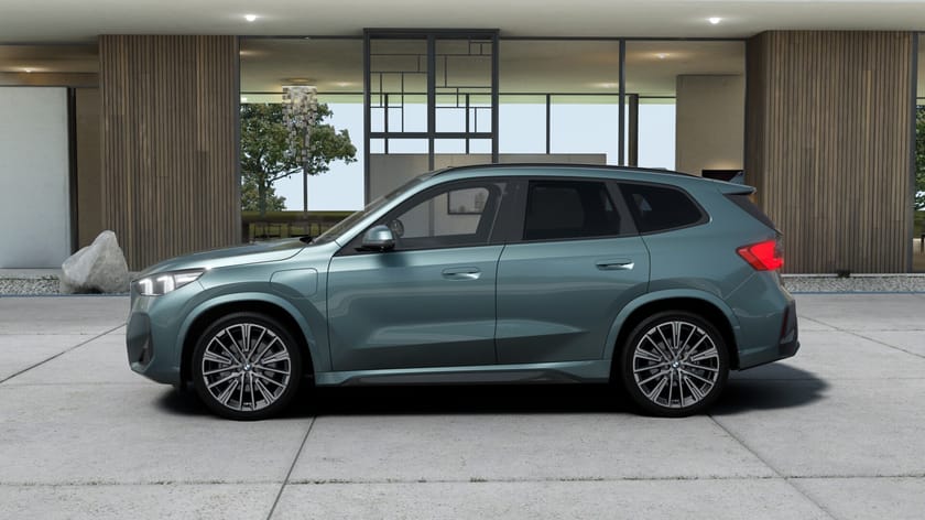 Bild 4 av BMW X1 xDrive25e M Sport Fully Charged Drag H K