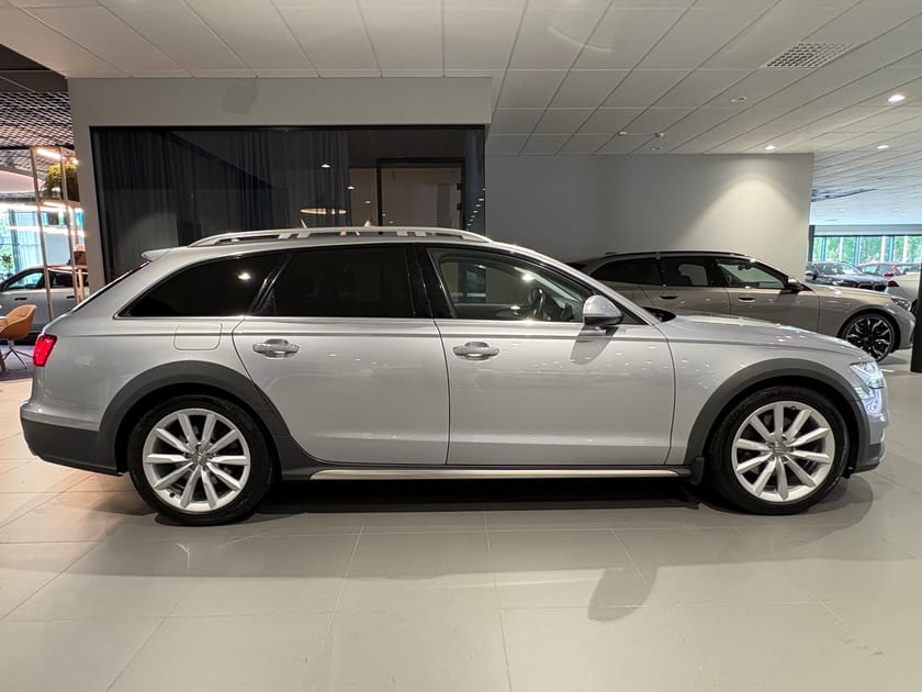 Bild 4 av Audi A6 allroad quattro Dragkrok Vinterhjul  - Autowåx Bil