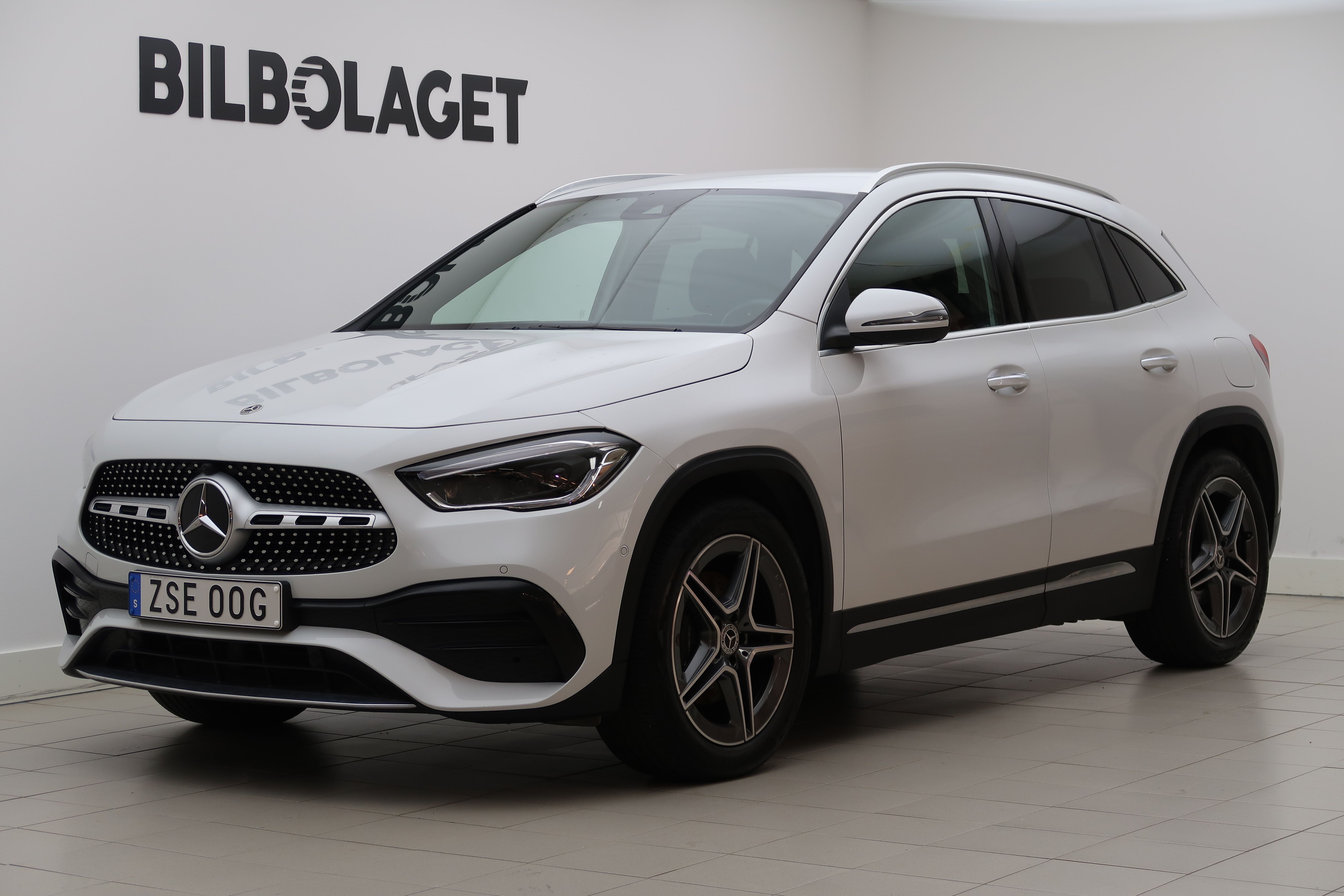 Mercedes-Benz GLA 190 л.с.