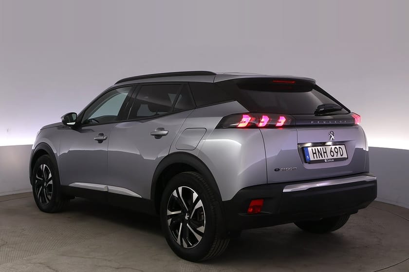 Bild 4 av Peugeot e-2008 Allure pack Kamera Lane Assist Tonade rutor