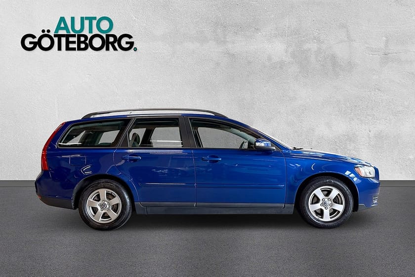 Bild 3 av Volvo V50 1.8 Flexifuel Kinetic 2-Ägare Välservad