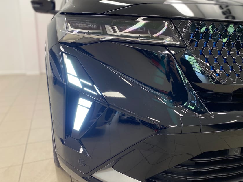 Bild 5 av Renault Rafale E-Tech 4x4 PHEV 300 esprit Alpine Edition