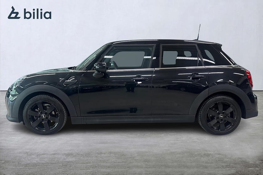 Bild 3 av MINI Cooper 5-dörrars | PDC bak | Backkamera | Komfortöppning | Nav