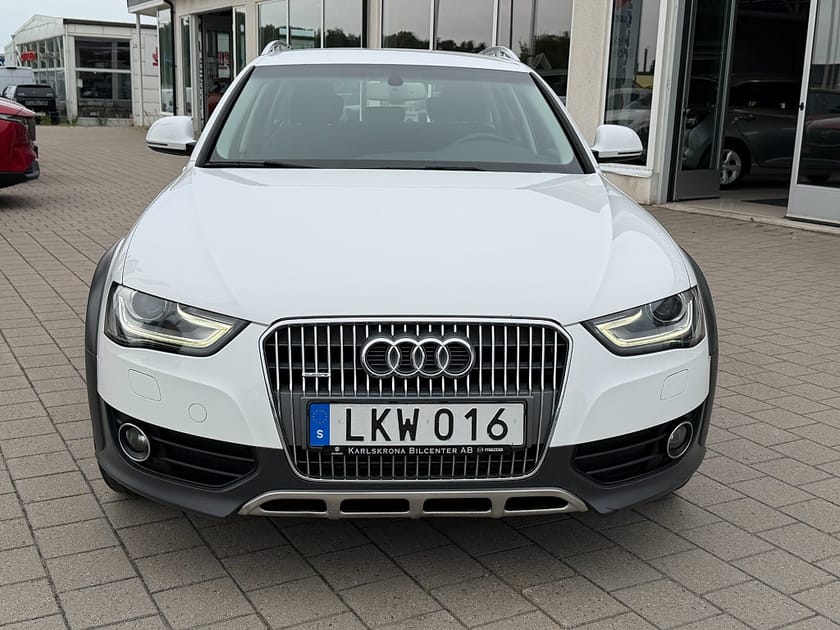 Bild 2 av Audi A4 allroad quattro 2.0 TDI DPF ENDAST 14.673 mil