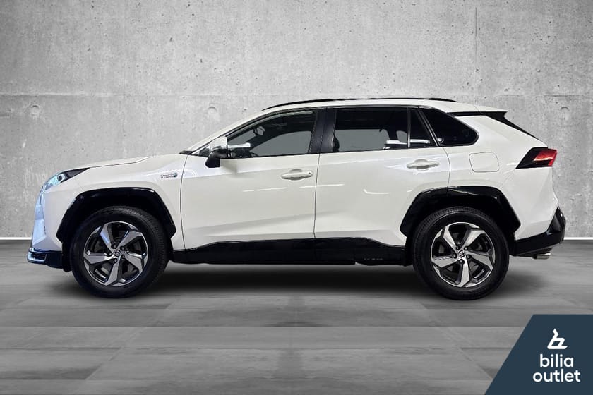 Bilde 4 av Toyota RAV4 Plug-in Hybrid 75km WTLP, AWD, ActiveTech, R-kam, Pano, ACC, H-feste+
