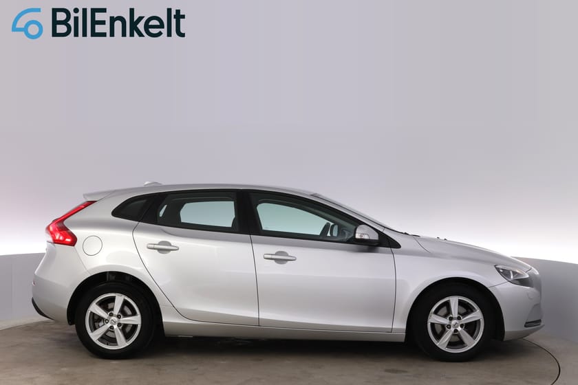Bild 2 av Volvo V40 T2 Business P-Sensorer Nyservad 122hk
