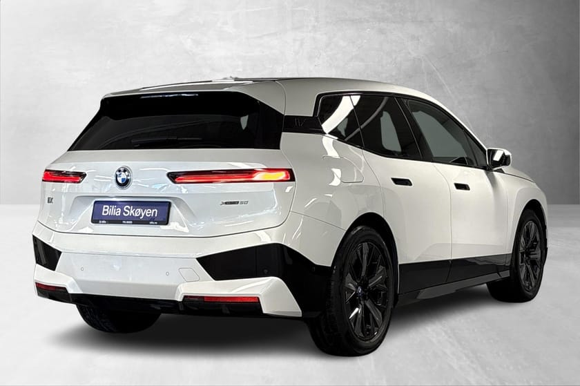 Bilde 3 av BMW iX xDrive50