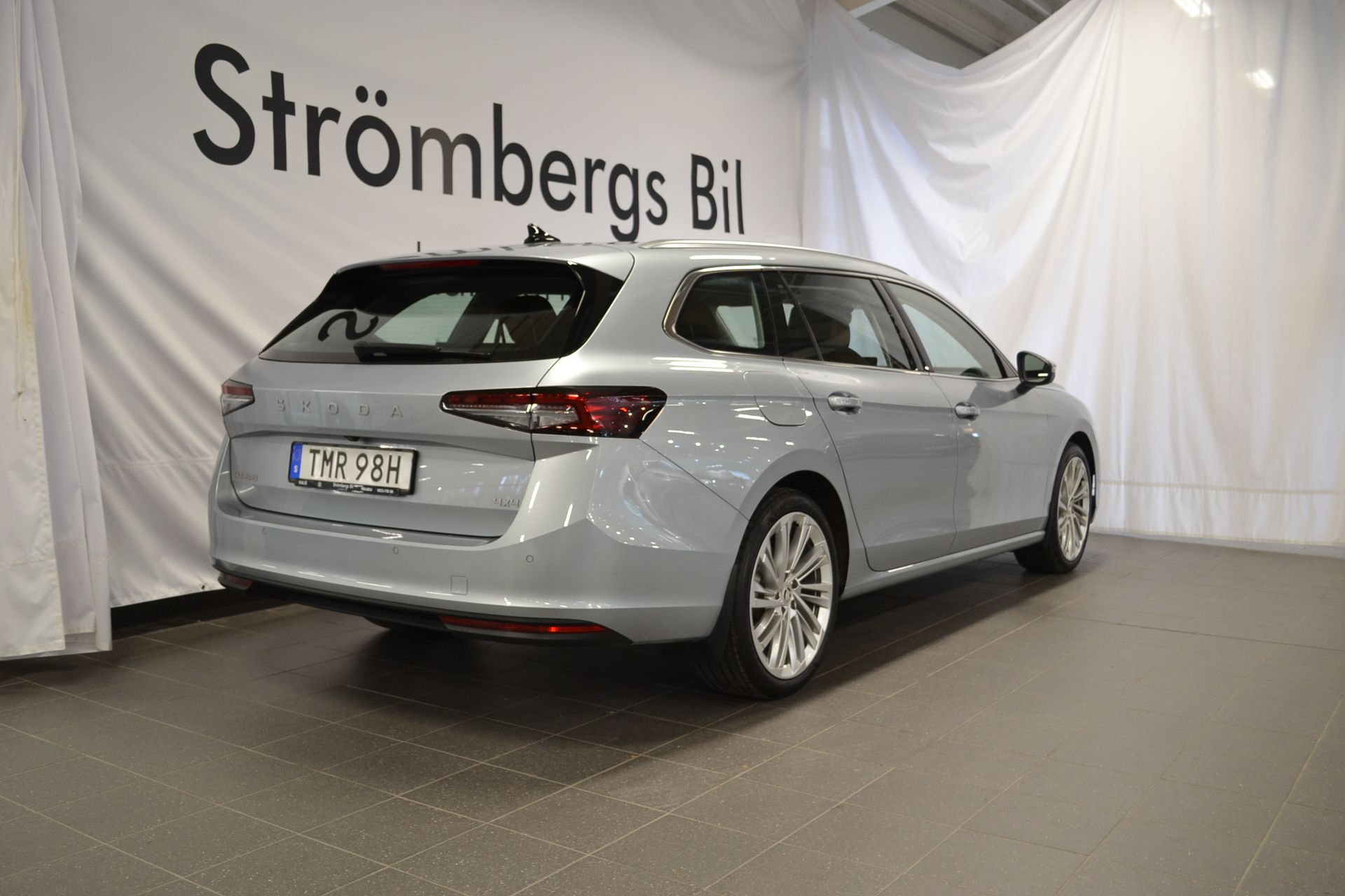 Skoda Superb 2024, kuva 3/10