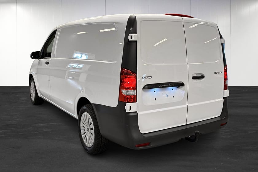 Bild 4 av Mercedes-Benz Vito 110 CDI 2.8t SKÅP LÅNG PRO | Drag | Backkamera | Smartphone