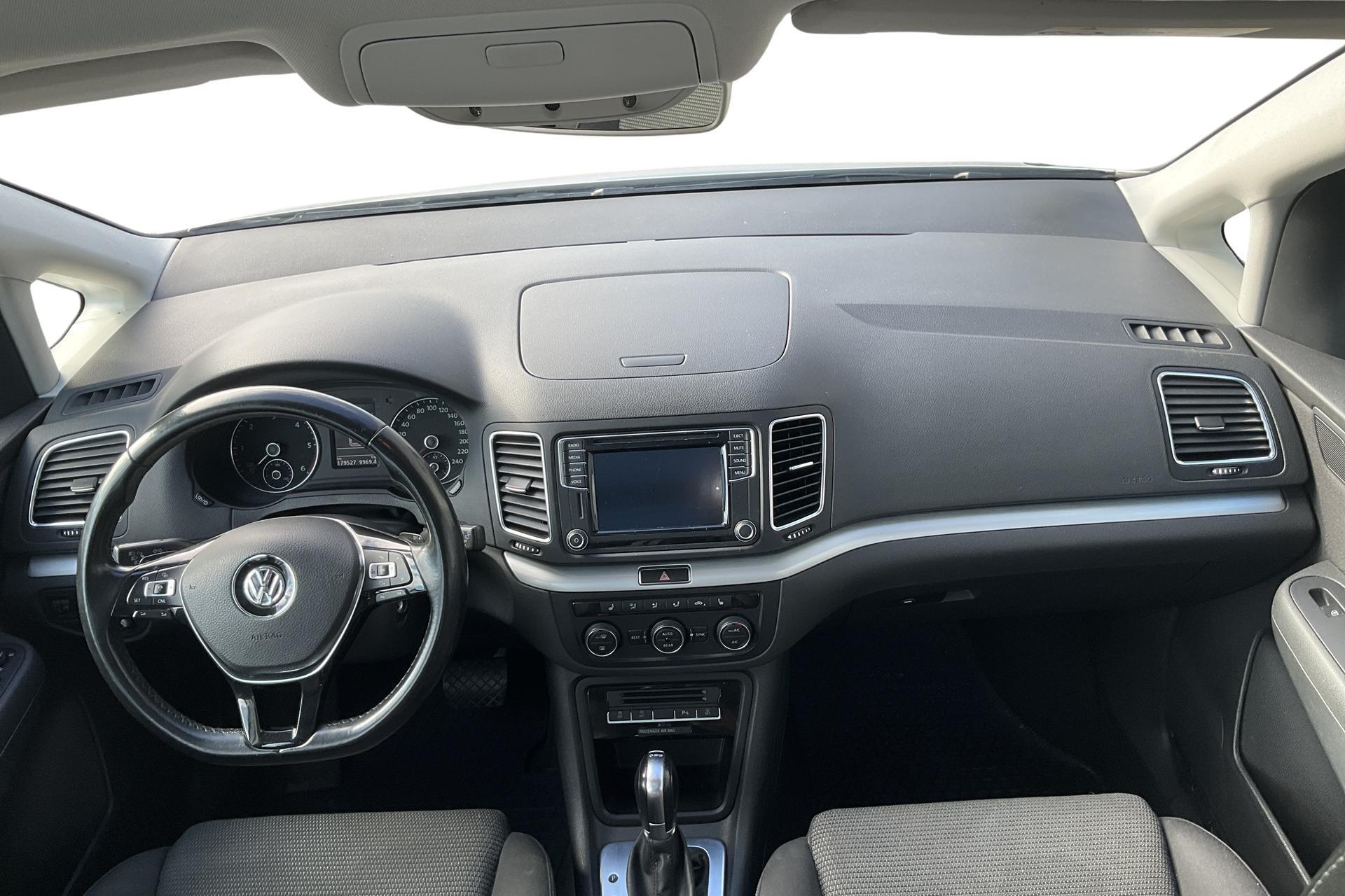 Volkswagen Sharan 2.0 TDI DPF SCR BMT 2016, photo 7/10