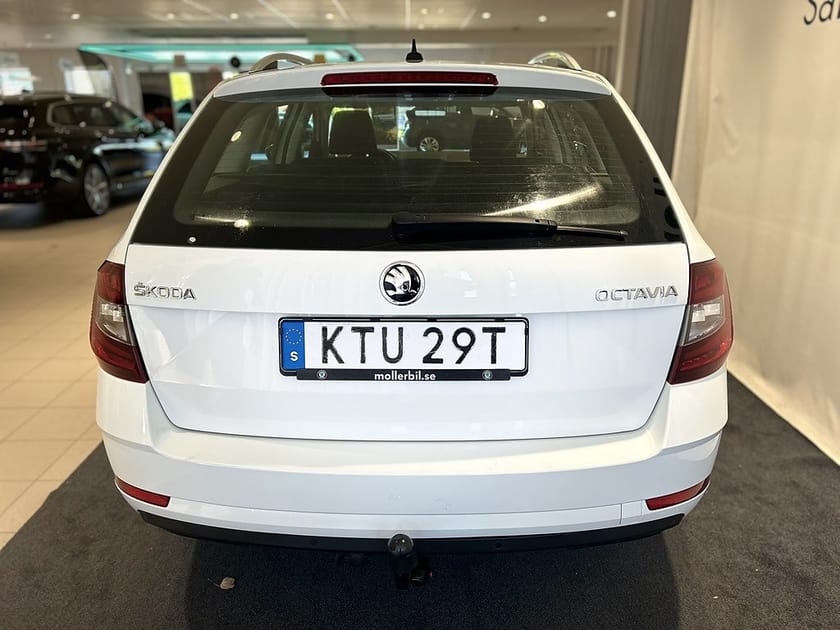 Bild 5 av Škoda Octavia Kombi Skoda Combi Style 1.6 TDI 115hk Drag|Värmare|Sensorer