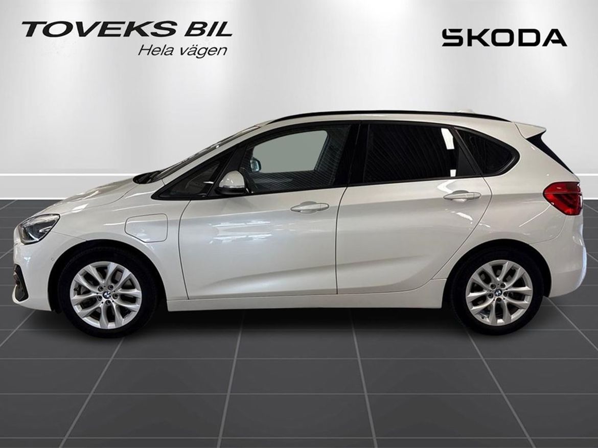 BMW BMW 225xe Active Tourer — bild 6