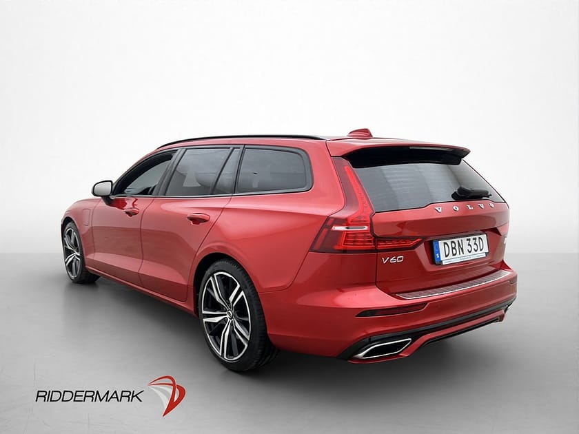 Bild 5 av Volvo V60 Recharge T6 AWD R-Design Drag H/K VOC Kamera Navi