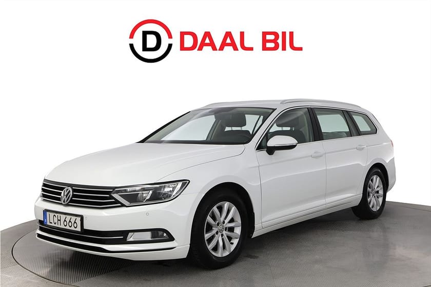 Bild 1 av Volkswagen Passat Sportscombi SC 2.0 TDI 150HK P-VÄRM DRAGKROK BACKKAMERA CARPLAY
