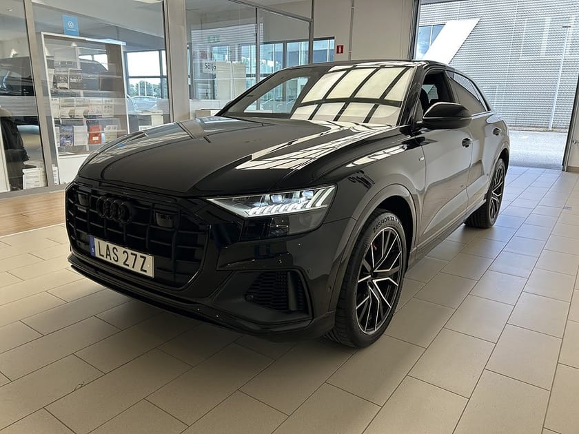 Bild 3 av Audi Q8 60 TFSI e quattro S LINE 462 HK / B&O / HuD / Drag