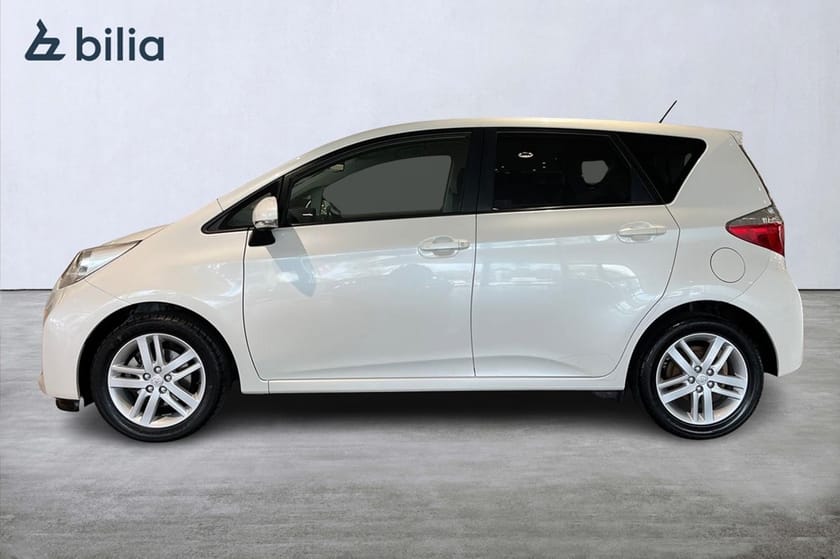 Bild 5 av Toyota Verso-S 1.33 Dual VVT-i Multidrive S B-Kamera Keyless 99HK