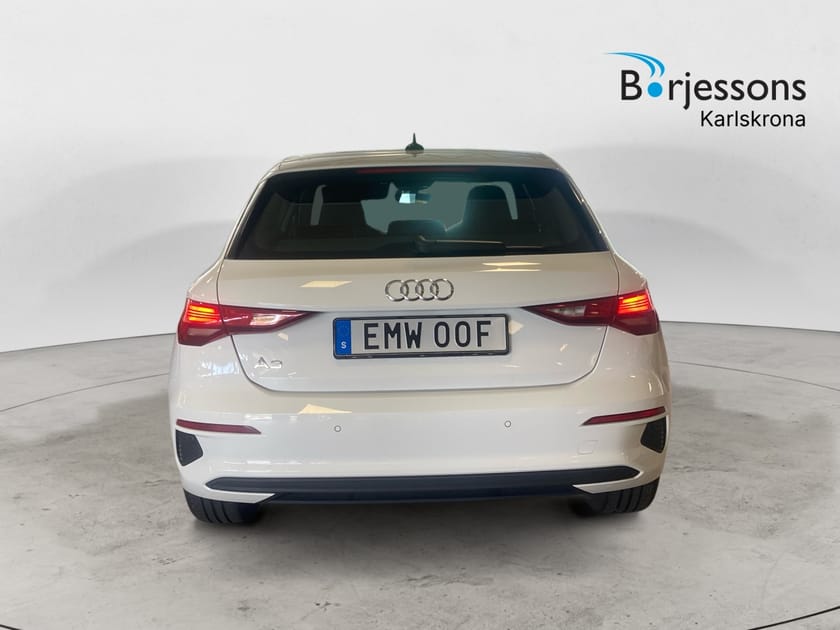 Bild 4 av Audi A3 Sportback 35 TFSI PROLINE 150 HK 6-VÄXLAD