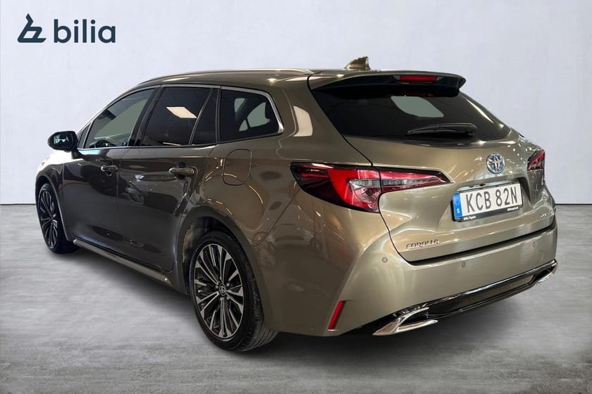 Bild 2 av Toyota Corolla Touring Sports Hybrid 1,8 Style Carplay Värmare Moms