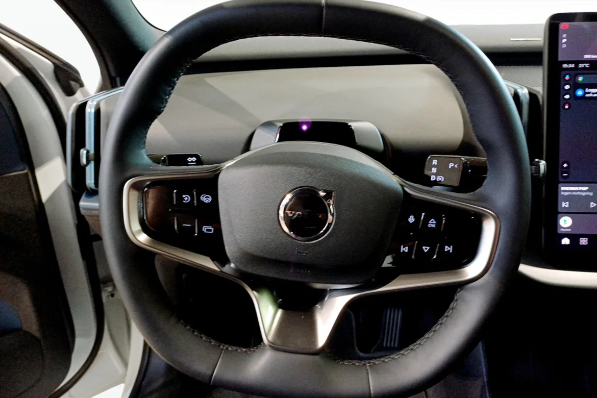 Volvo EX30 Twin Motor Performance