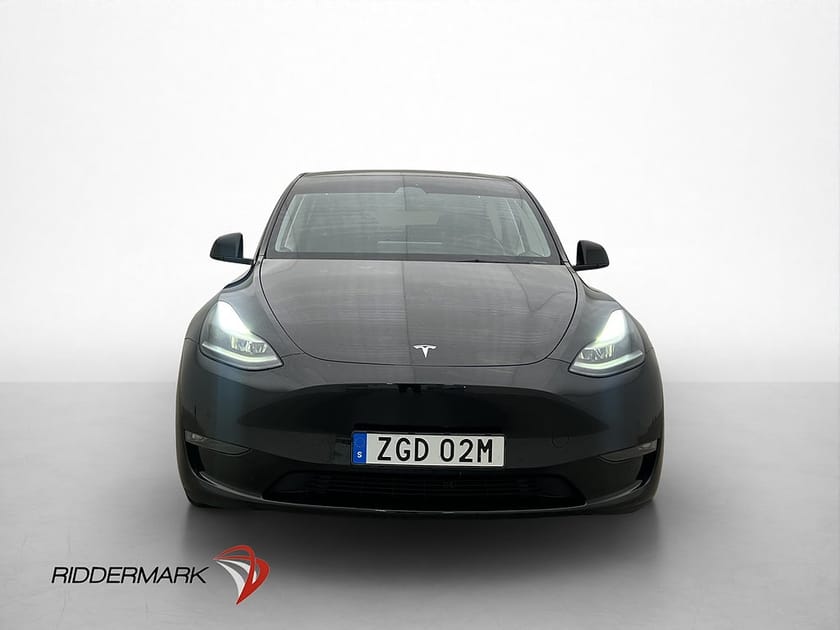 Bild 3 av Tesla Model Y Performance AWD Pano Kamera Skinn Drag AP Navi
