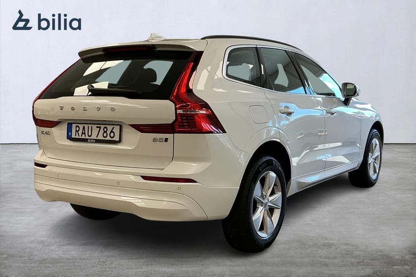 Bild 5 av Volvo XC60 B5 AWD Bensin Core Klimatpaket