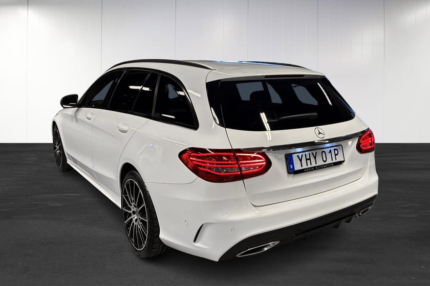 Bild 4 av Mercedes-Benz C 200 T d 9G-Tronic | AMG | Nightpaket | Premiumpaket | Smartphone