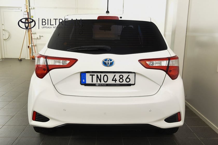 Bild 4 av Toyota Yaris Hybrid 1,5 Elhybrid Active Vinterhjul