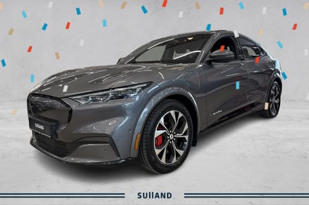 Ford Mustang Mach-E Long Range AWD LR 540KM First Edition |Pano|Oppv.Ratt|Hengerfeste