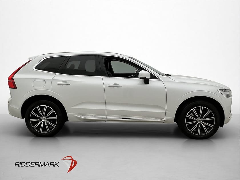 Bild 4 av Volvo XC60 Recharge T6 AWD Inscription Pano H/K Drag 360°