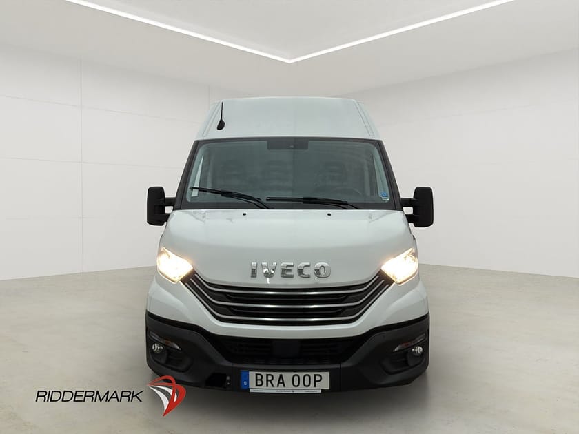 Bild 5 av Iveco Daily 35-140 Van L3H2 2.3JTD Värmare 3-Sits Farthållare Moms